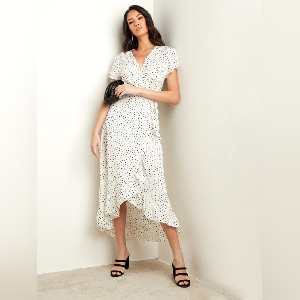 Tilly Ruffled Wrap Dress  Med  NWT